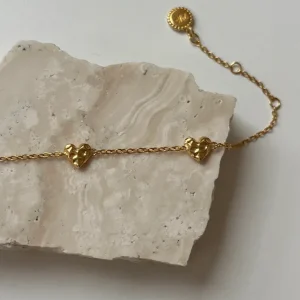 24Kae Bracelet with structured hearts