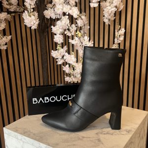 Babouche – Aura Enkellaarsjes – Black