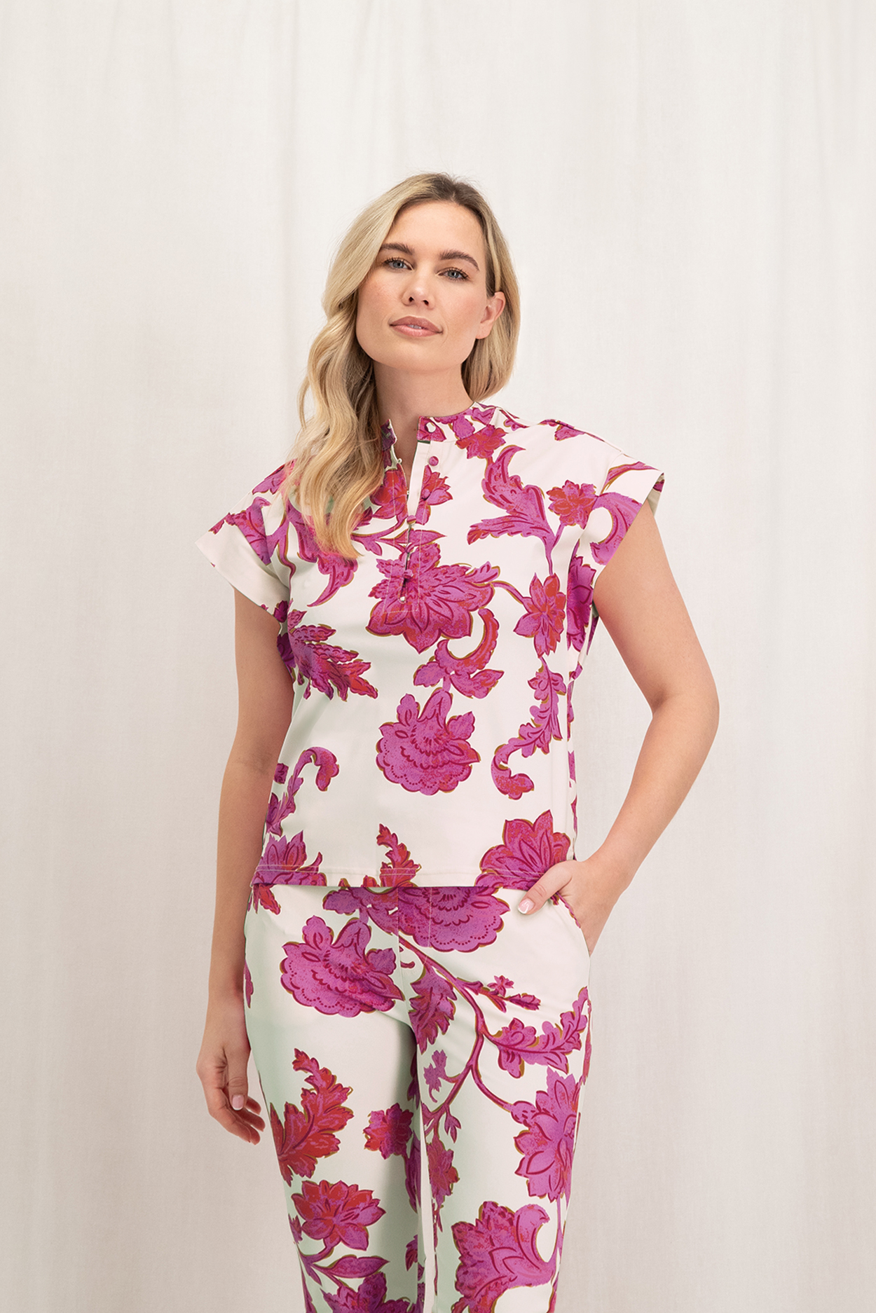 Aime – Carly Top – Flower Garden - Afbeelding 3
