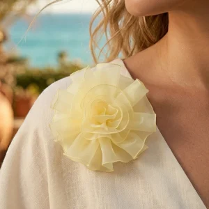 Aimee the Label BrocheS6 | Yellow