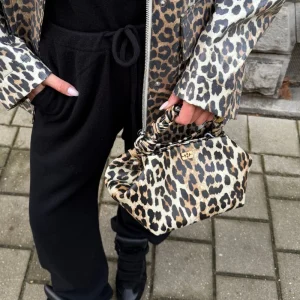 Ganni crossbody Bou Bag Small A6494 leopard