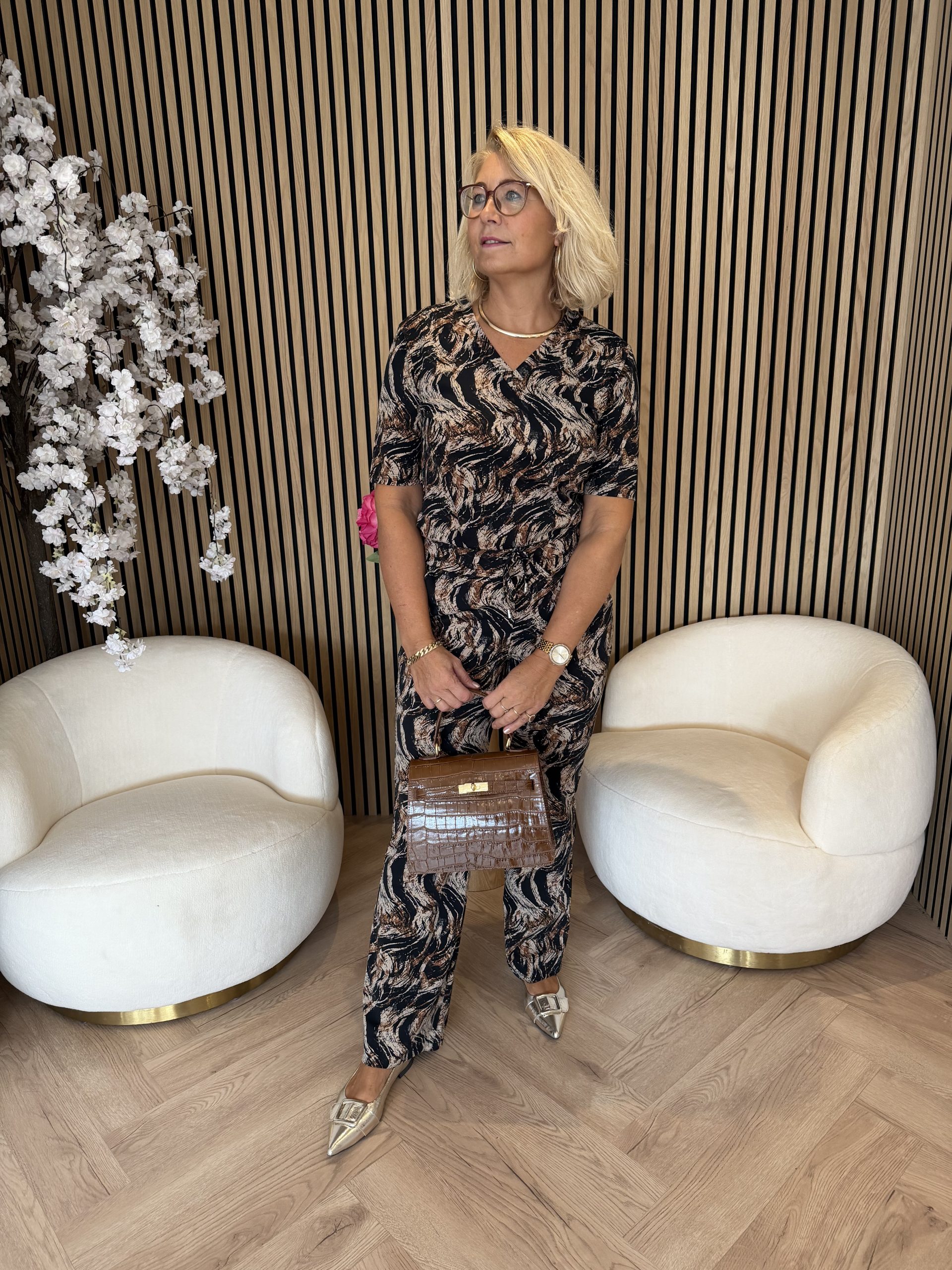 Mi Piace – Trousers Straight Swirly Print – Caramel - Afbeelding 5