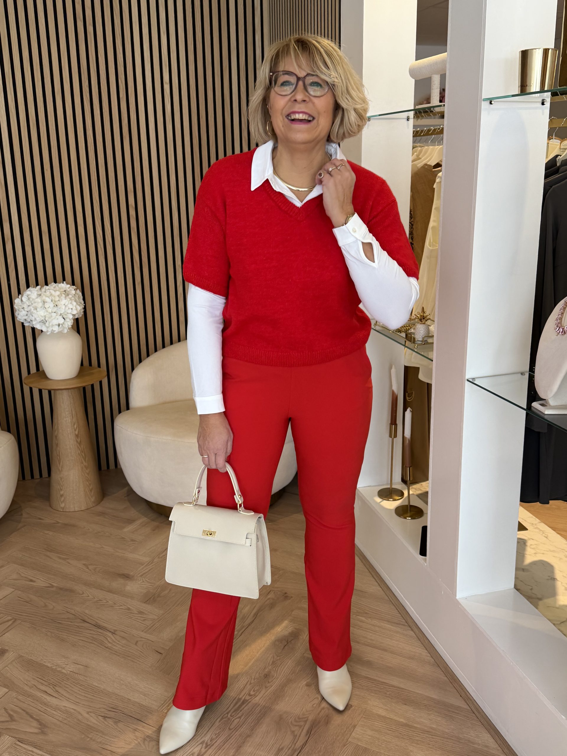 &Co Woman – Pacey Heavy Travel – Red - Afbeelding 4