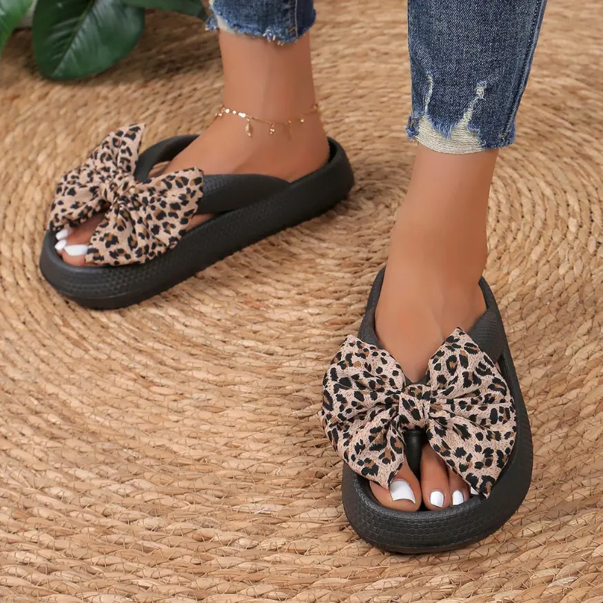 Liv Slippers met Strik - Comfortabele Slippers met Panterprint - Afbeelding 6