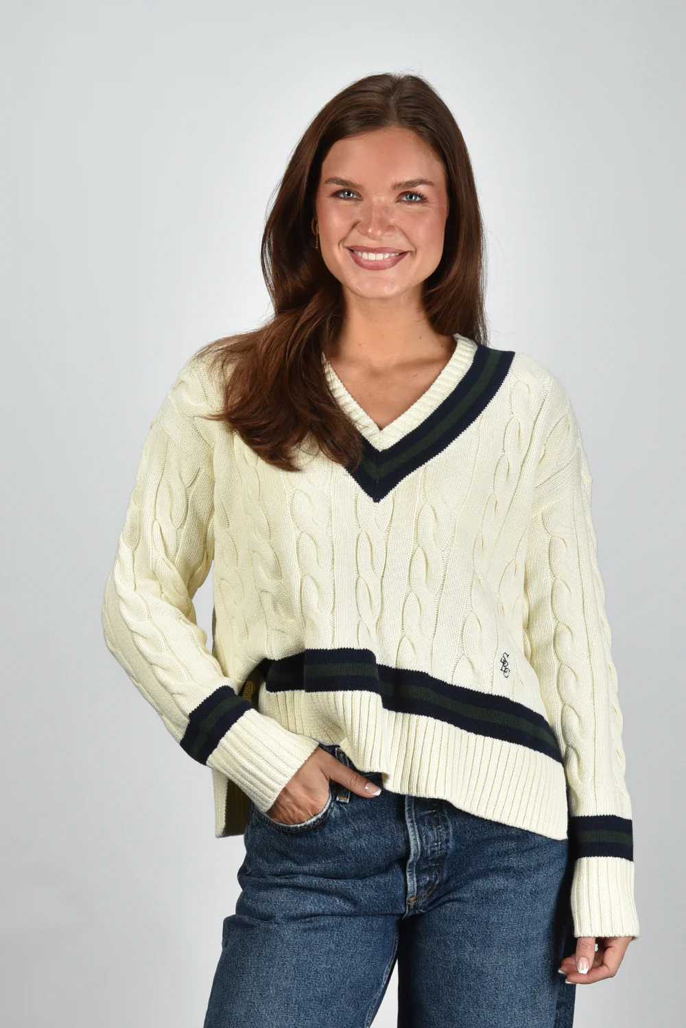 Sporty & Rich trui SRC Cableknit V-Neck WS06561302WH64 ecru/dark navy/forest - Afbeelding 3