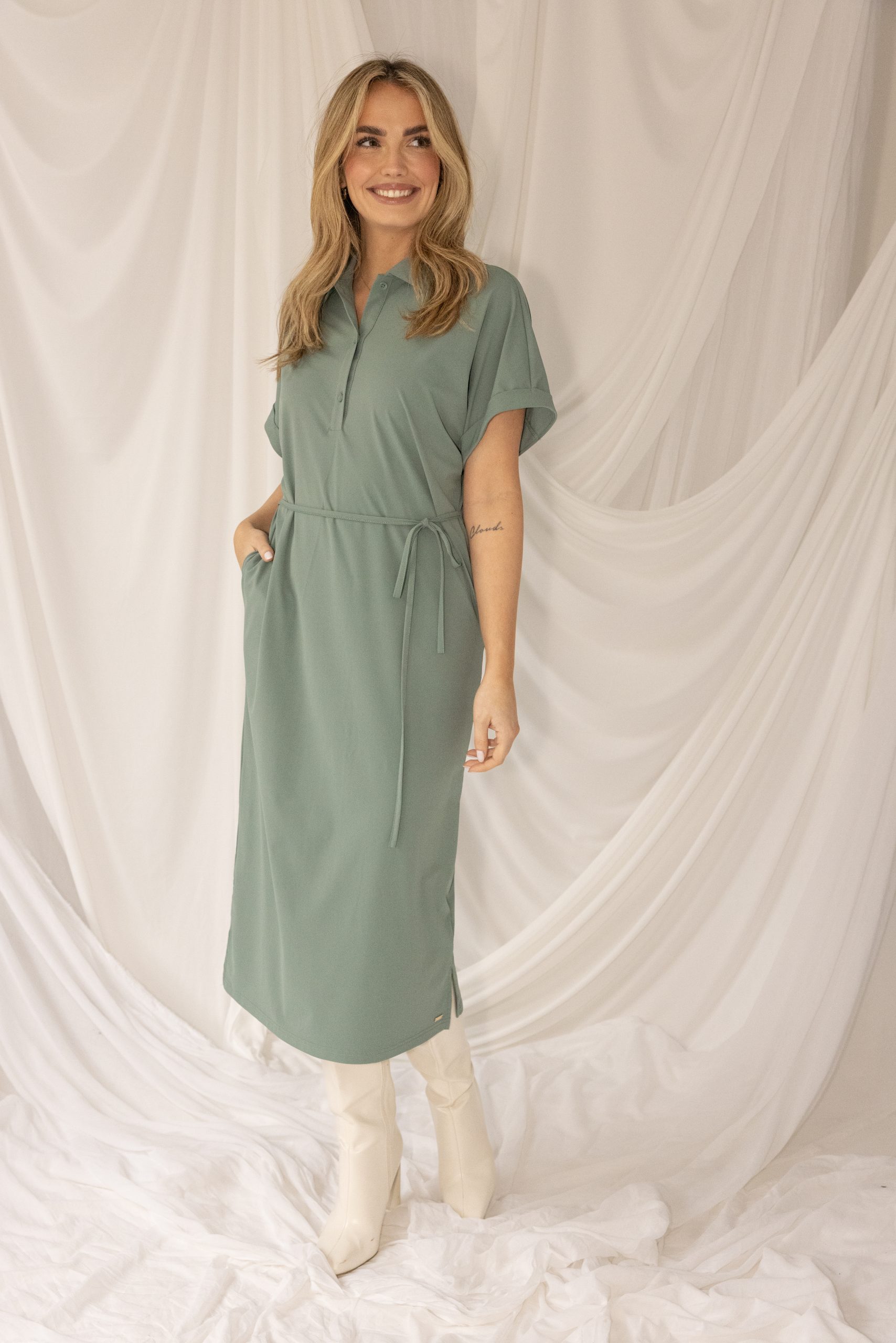 Kimara – Merlijn Travel Dress – Green Bay - Afbeelding 5