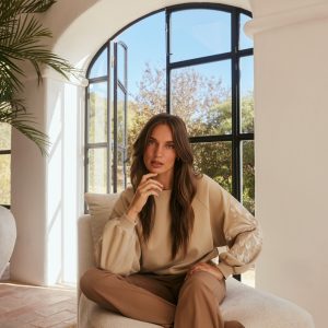 Lady Day – Coby Sweater – Sand